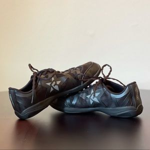 Rebel Ruthless Cheer Shoes in Black